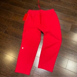 NWT! Lululemon Relaxed Fleece Jogger *New Year Mens Size L DKRD Rare Gold Logo